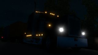 Image by danbyization