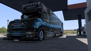 Image by madmanmikey