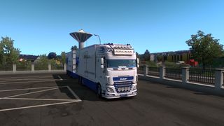 Image by maroice79