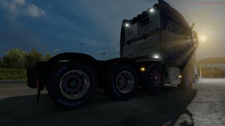 Image by takayukimaeda