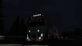 Image by 737