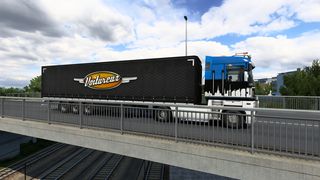 Image by urbanique75