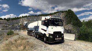 Image by urbanique75