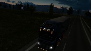 Image by lynxtr