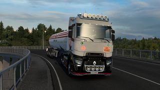 Image by urbanique75