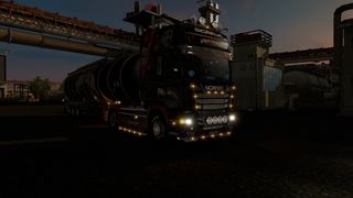 Image by EMDMODDING
