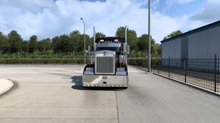 Image by ferrybrizee