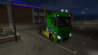 Image by Falcaope423