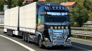 Image by andresbolso11