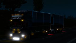 Image by robbevandenberg