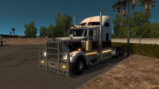 Kenworth W900