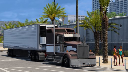 Kenworth W900