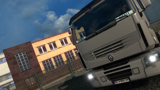 Renault Premium