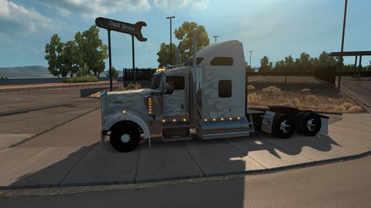 Kenworth W900