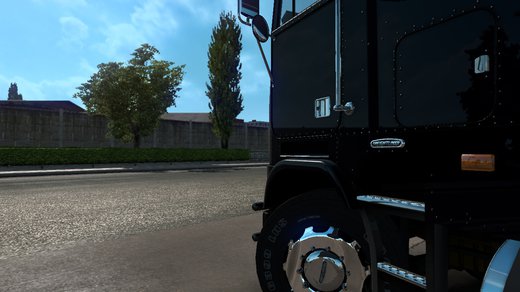 Freightliner FLB