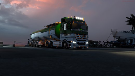 Mercedes-Benz Actros