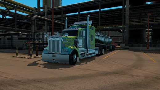Kenworth W900
