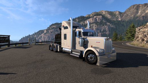 Kenworth W900