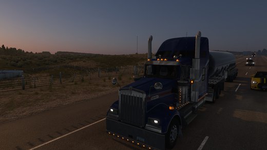 Kenworth W900