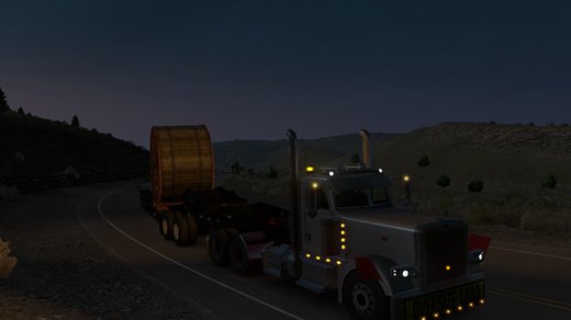 Peterbilt 389