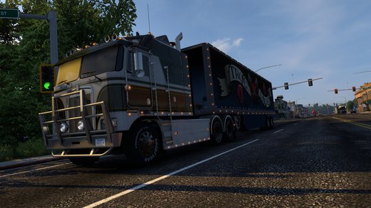 Kenworth K100E