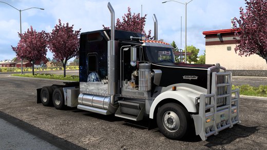 Kenworth W900