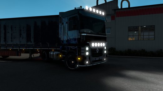 Renault Magnum
