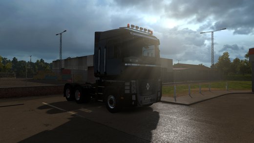 Renault Magnum