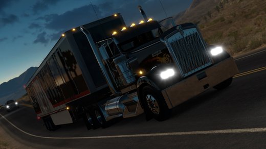 Kenworth W900