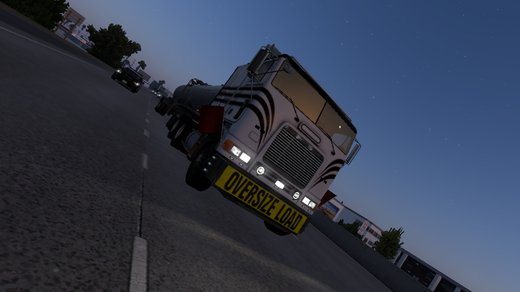 Freightliner FLB