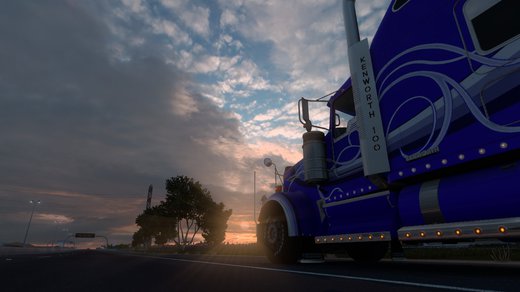 Kenworth W900