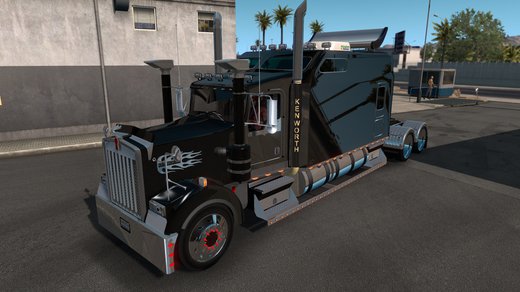 Kenworth W900L