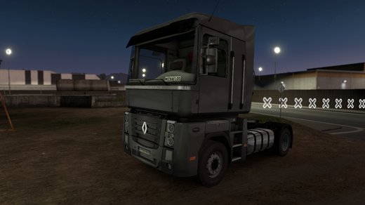 Renault Magnum