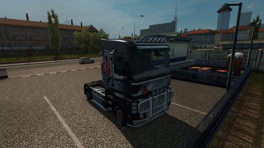 Renault Magnum