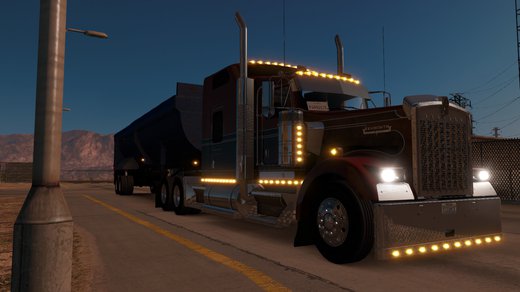 Kenworth W900