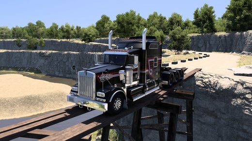 Kenworth W900