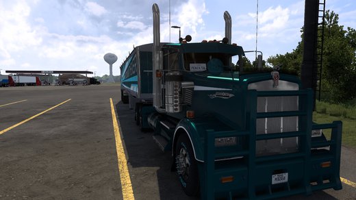 Kenworth W900