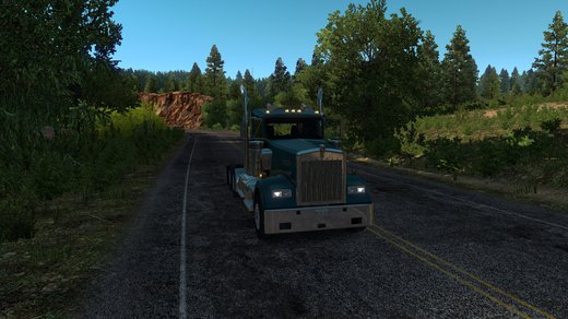 Kenworth W900