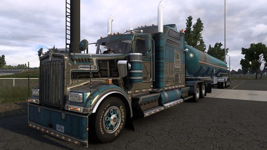 Kenworth W900