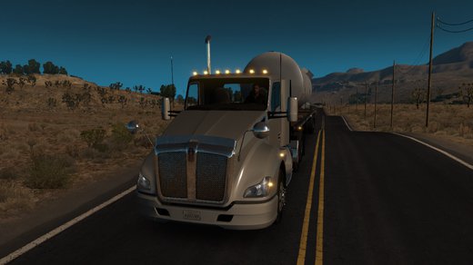 Kenworth T680 2014