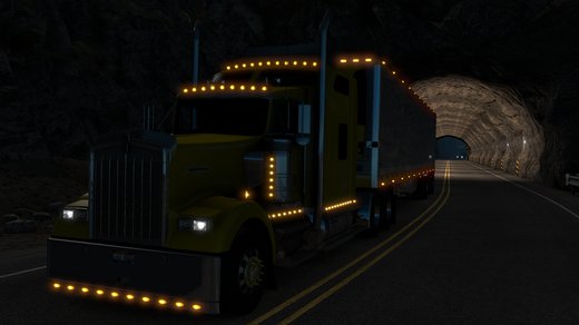 Kenworth W900