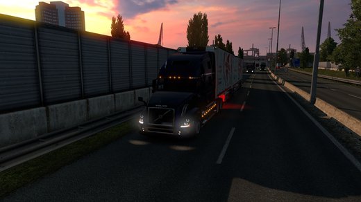 VOLVO VNL