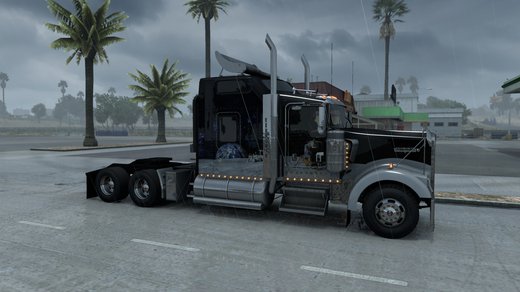 Kenworth W900
