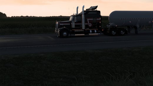 Kenworth W900