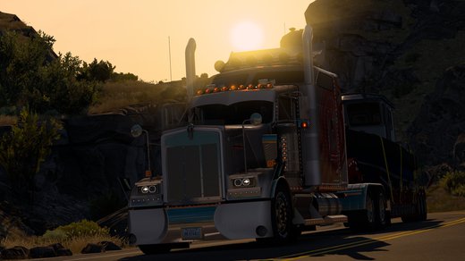 Kenworth W900