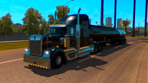 Kenworth W900