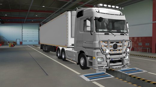 Mercedes-Benz Actros