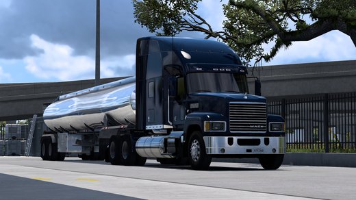 Mack Pinnacle