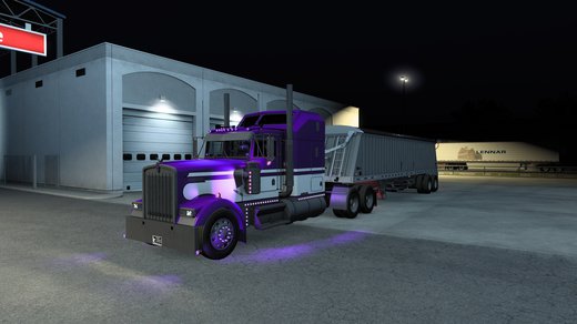 Kenworth W900