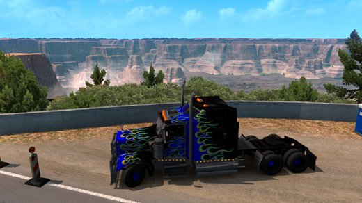 Kenworth W900